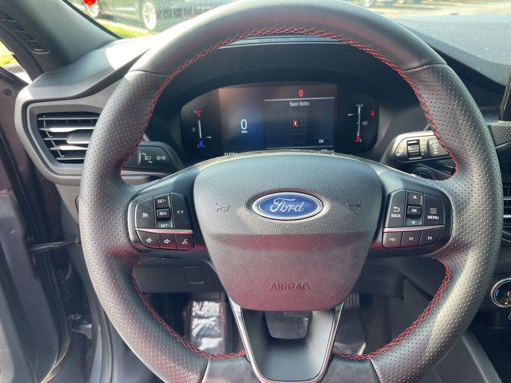 used 2025 Ford Escape car, priced at $23,544