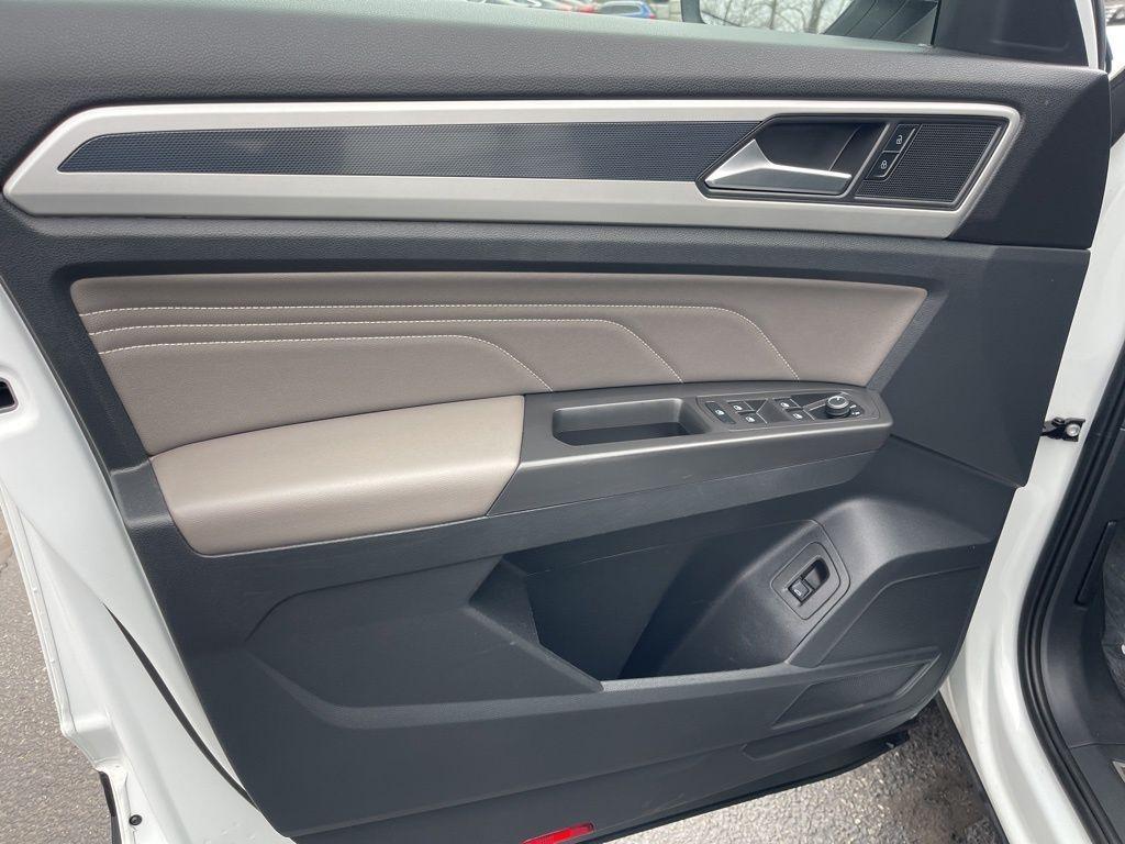 used 2023 Volkswagen Atlas Cross Sport car, priced at $28,544