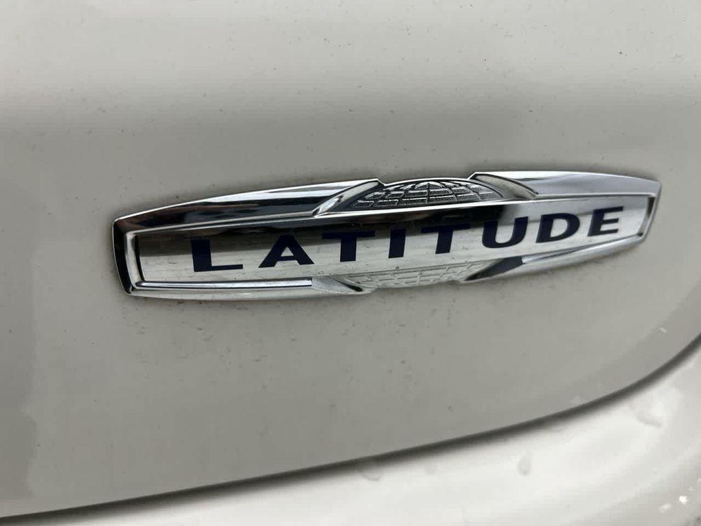 used 2021 Jeep Compass car, priced at $17,488