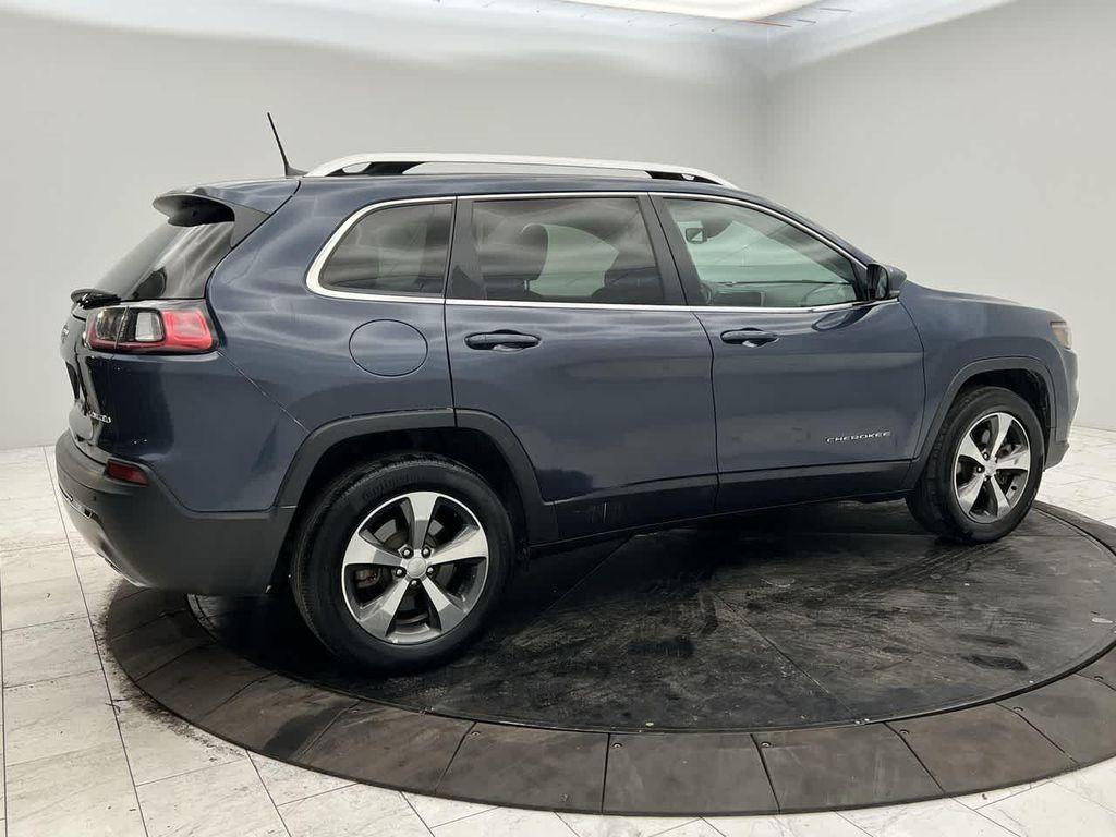 used 2020 Jeep Cherokee car, priced at $20,233