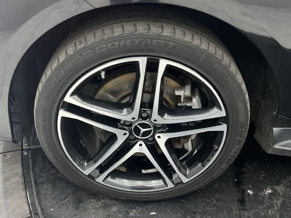used 2018 Mercedes-Benz AMG GLE 43 car, priced at $27,890
