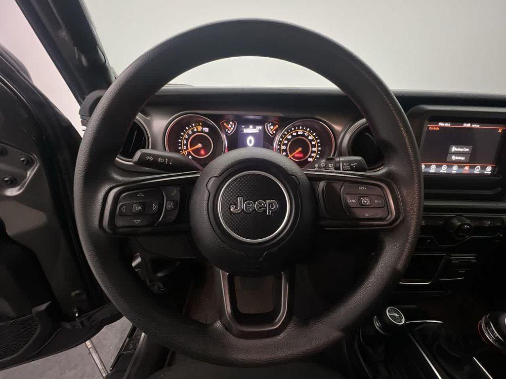 used 2022 Jeep Wrangler Unlimited car, priced at $27,000