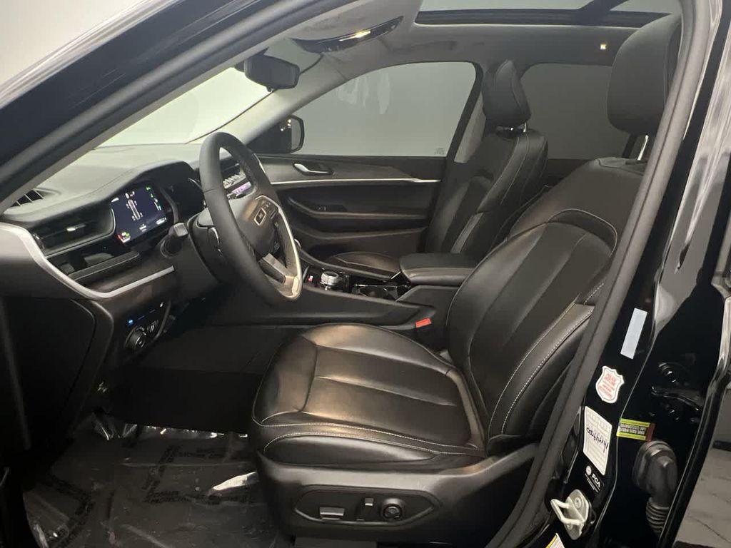 used 2023 Jeep Grand Cherokee 4xe car, priced at $25,887