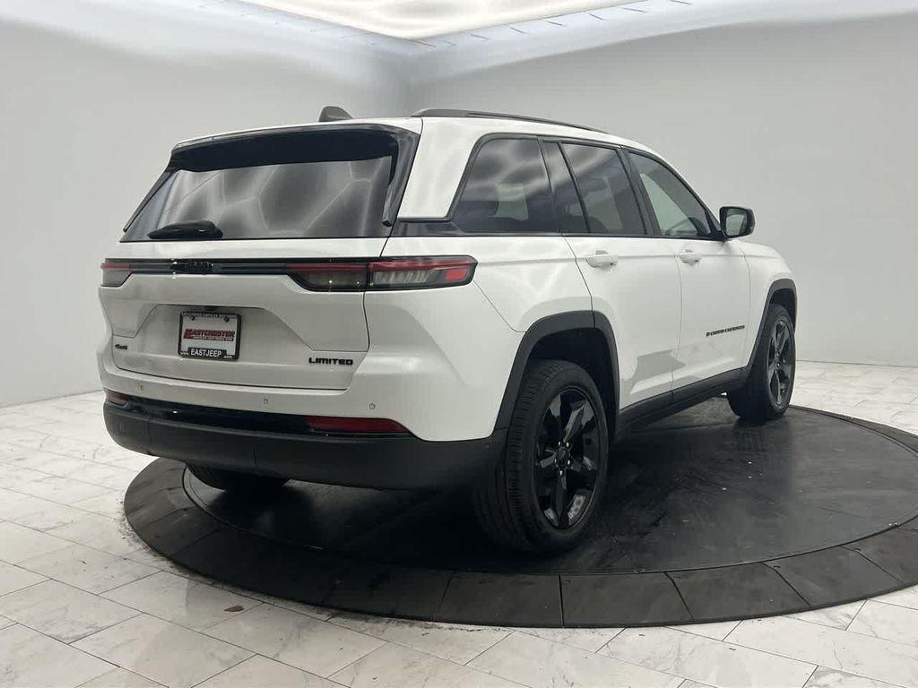 used 2023 Jeep Grand Cherokee car, priced at $29,925