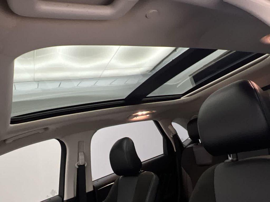 used 2018 Ford Edge car, priced at $15,558