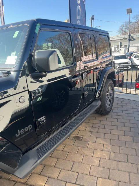 new 2025 Jeep Wrangler car, priced at $51,987