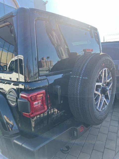 new 2025 Jeep Wrangler car, priced at $51,987