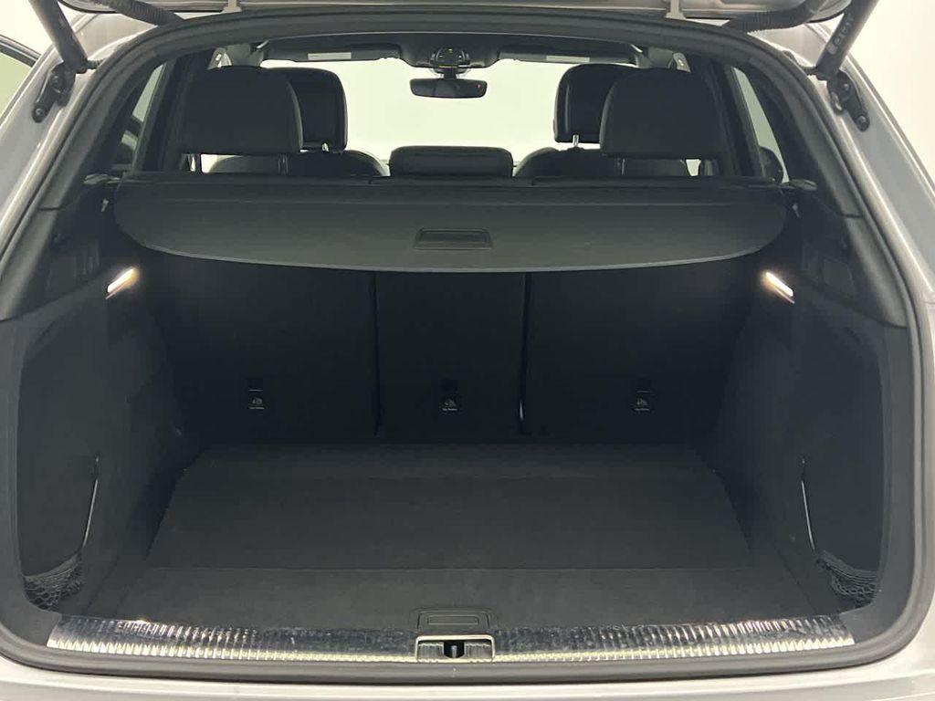 used 2022 Audi SQ5 car, priced at $26,950