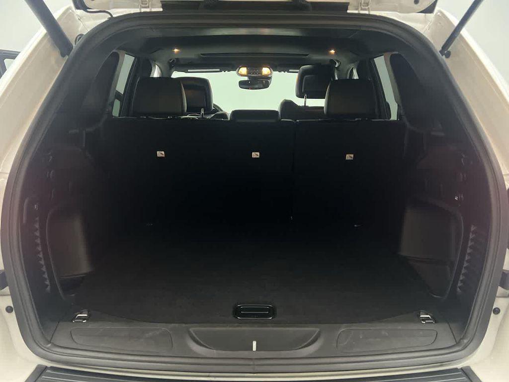 used 2021 Jeep Grand Cherokee car, priced at $20,000