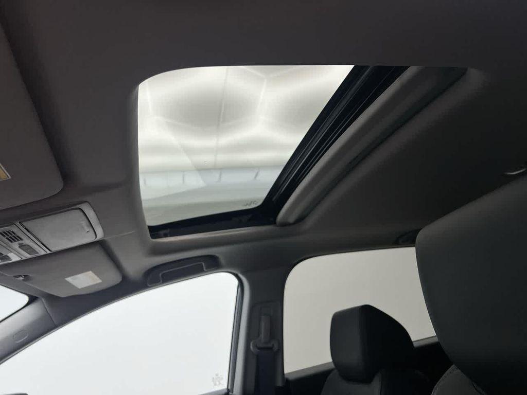 used 2022 Honda CR-V car, priced at $28,082