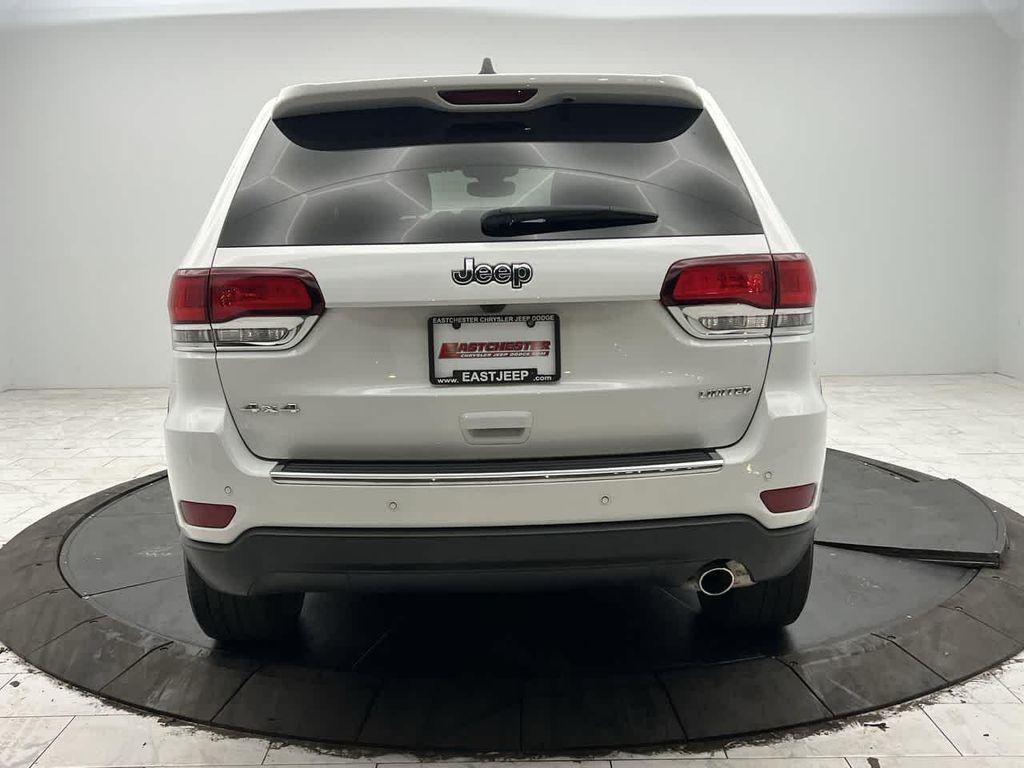 used 2022 Jeep Grand Cherokee car, priced at $27,000