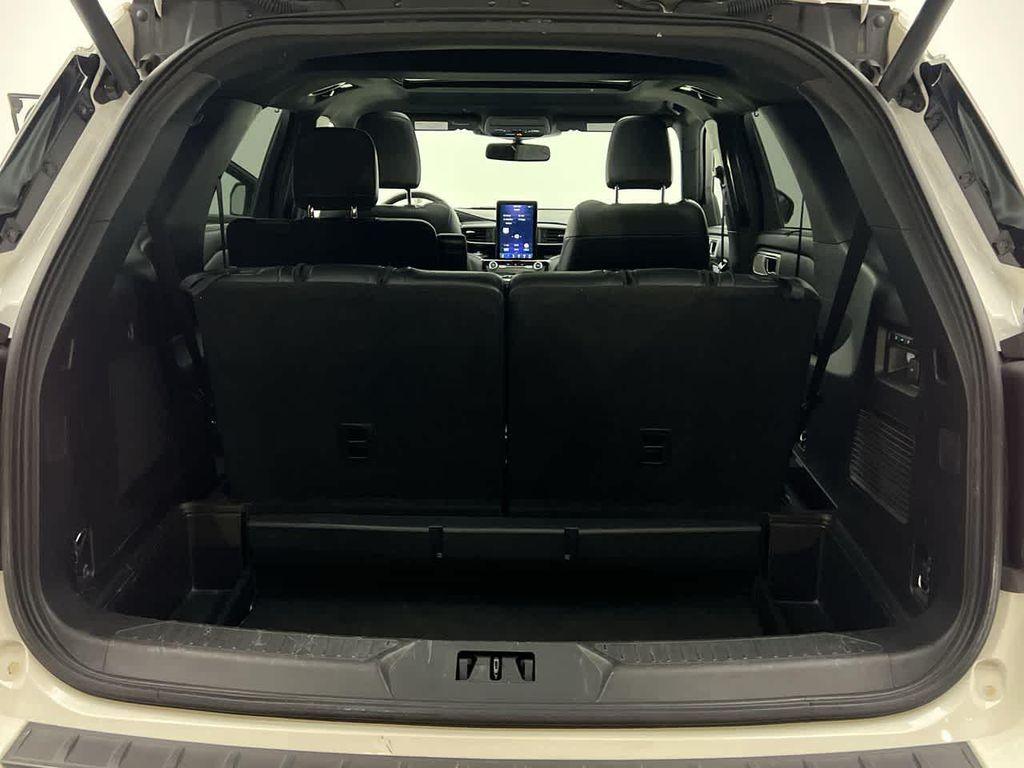 used 2021 Ford Explorer car, priced at $32,000