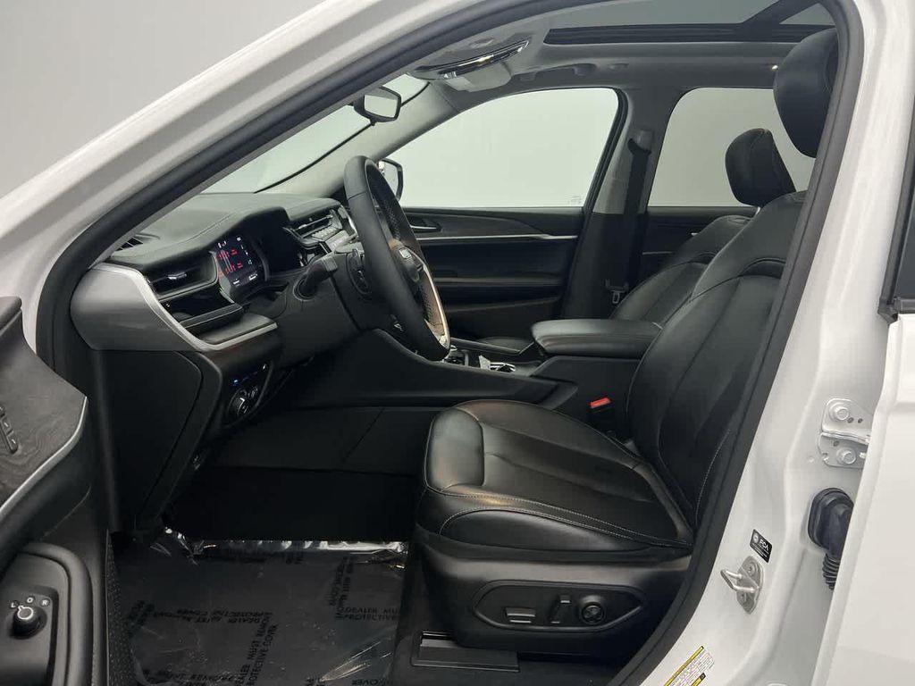 used 2023 Jeep Grand Cherokee 4xe car, priced at $30,700