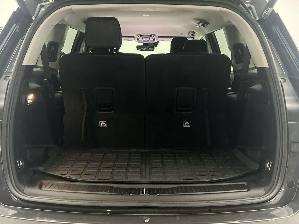 used 2023 Jeep Grand Cherokee L car, priced at $27,445