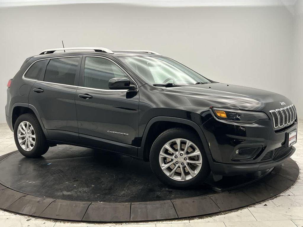 used 2019 Jeep Cherokee car, priced at $13,714