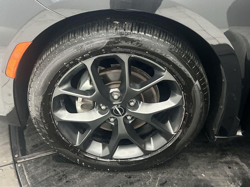 used 2024 Chrysler Pacifica car, priced at $30,000