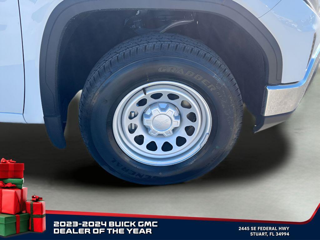 new 2025 GMC Sierra 1500 car, priced at $33,660