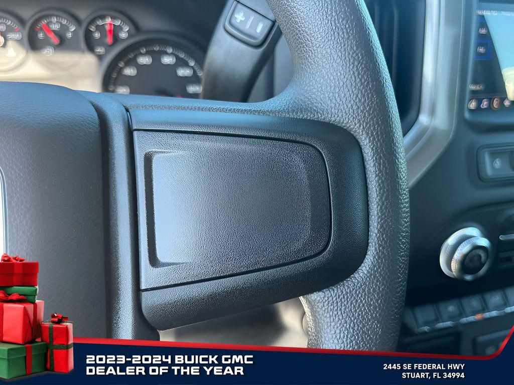 new 2025 GMC Sierra 1500 car, priced at $33,660