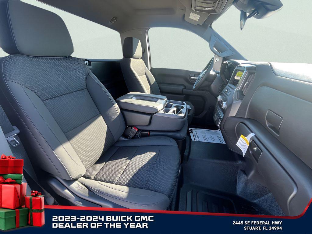 new 2025 GMC Sierra 1500 car, priced at $33,660