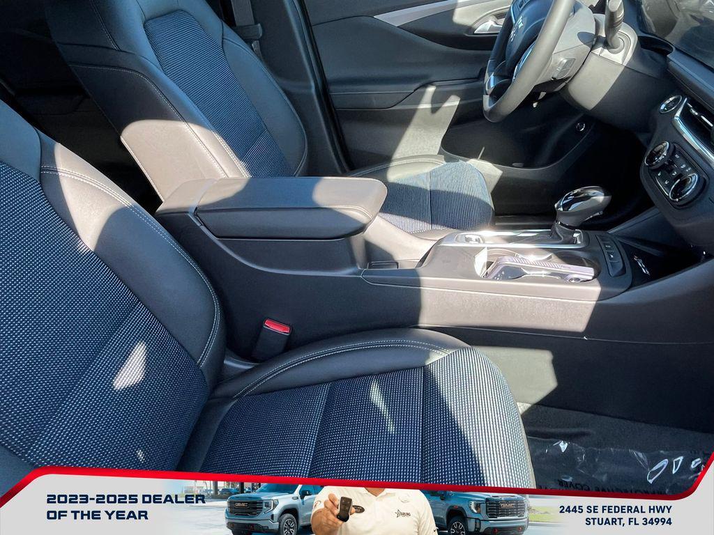 new 2026 Buick Envista car, priced at $27,705