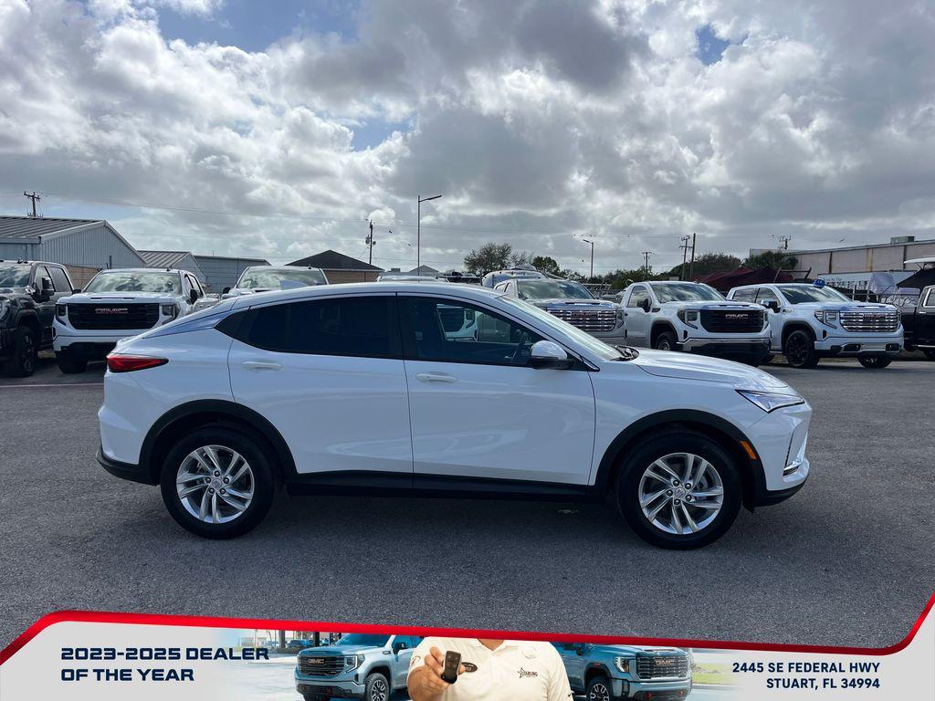 new 2026 Buick Envista car, priced at $27,247