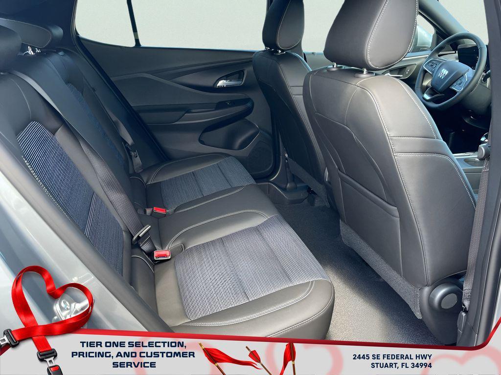 new 2025 Buick Envista car, priced at $24,625