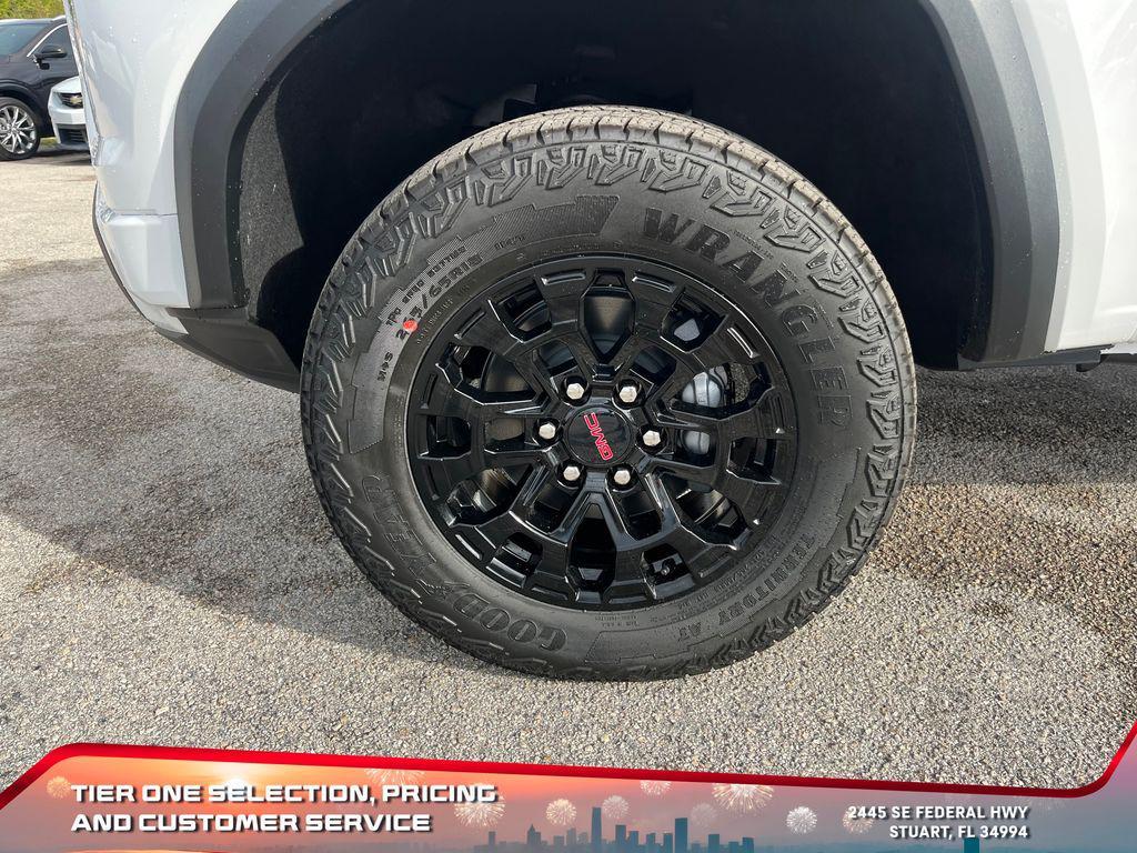 new 2026 GMC Canyon car, priced at $40,668