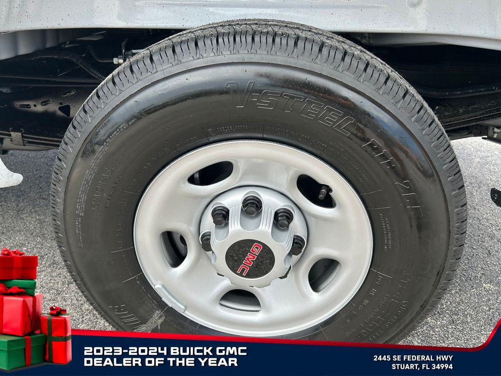 new 2025 GMC Savana 2500 car, priced at $45,315