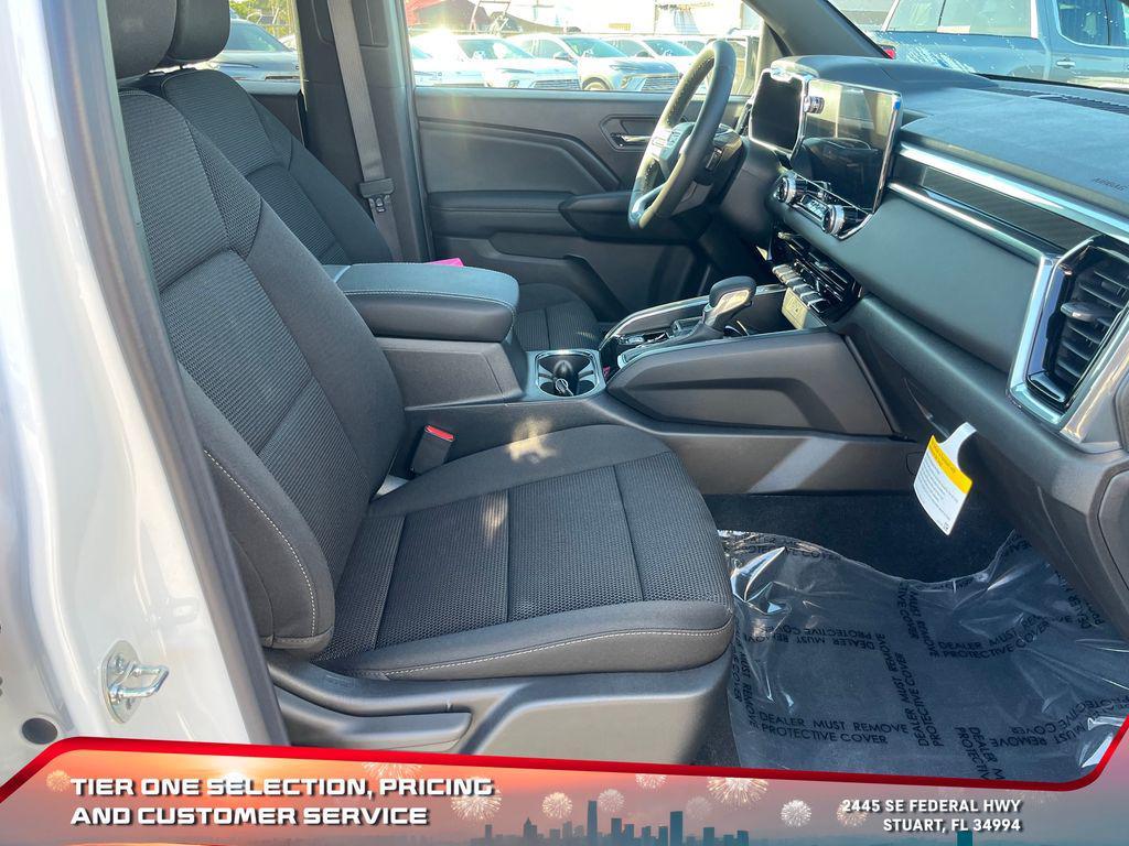 new 2026 GMC Canyon car, priced at $39,789