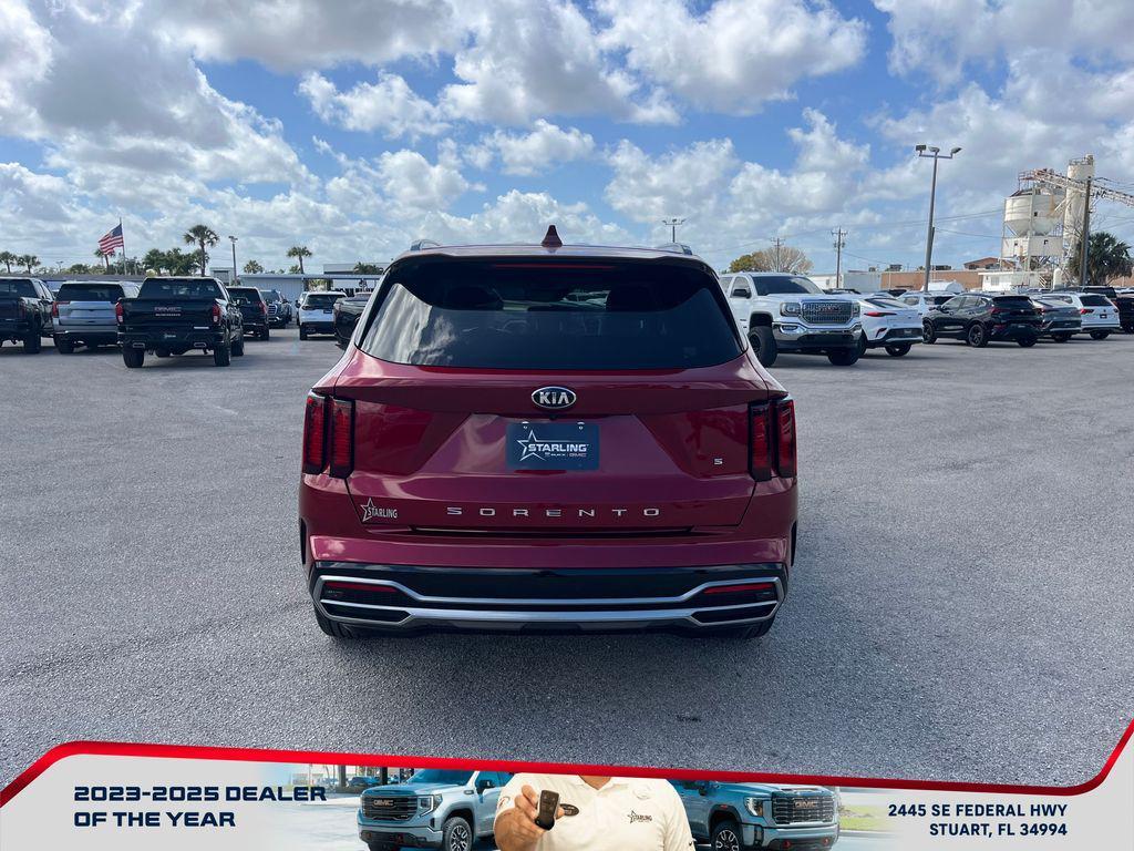used 2021 Kia Sorento car, priced at $23,599