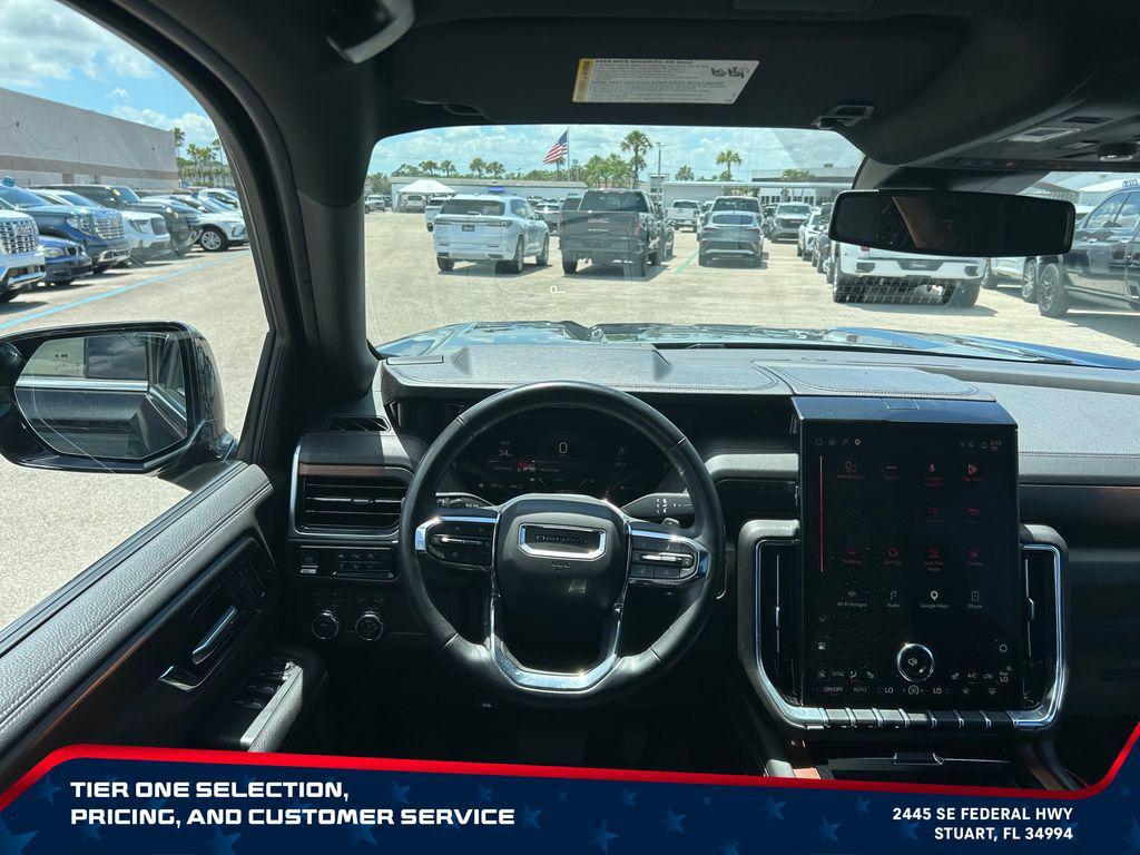 used 2025 GMC Yukon XL car, priced at $68,599