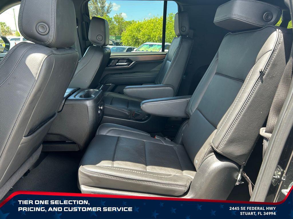 used 2025 GMC Yukon XL car, priced at $68,599