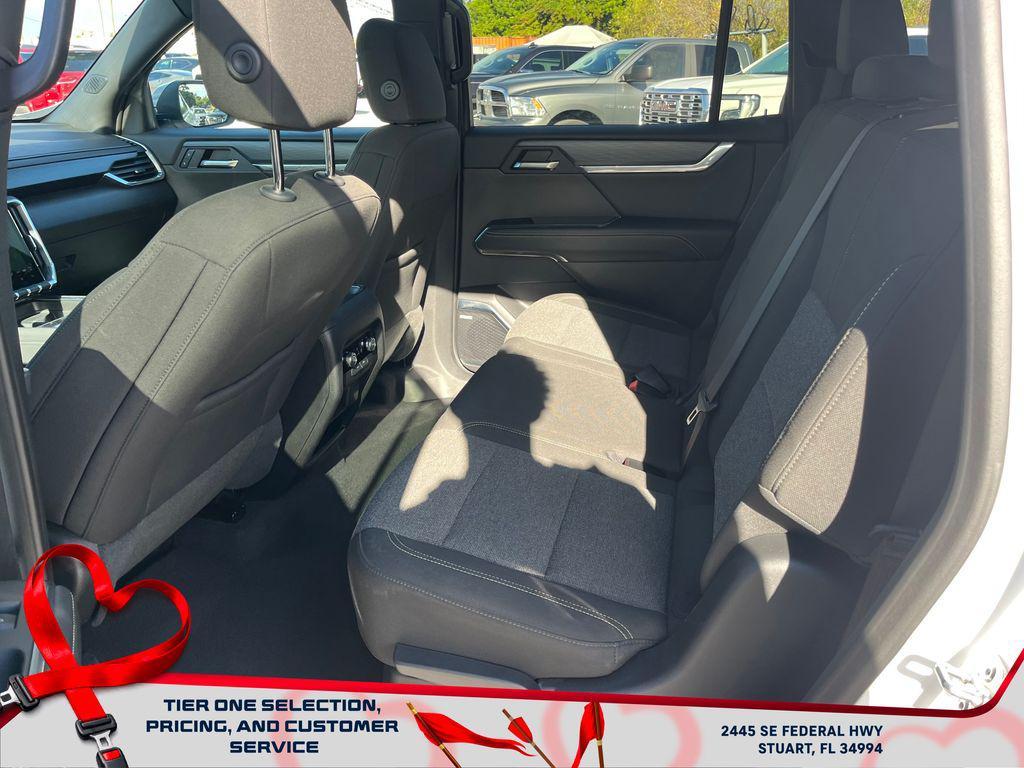 used 2025 GMC Acadia car, priced at $30,799