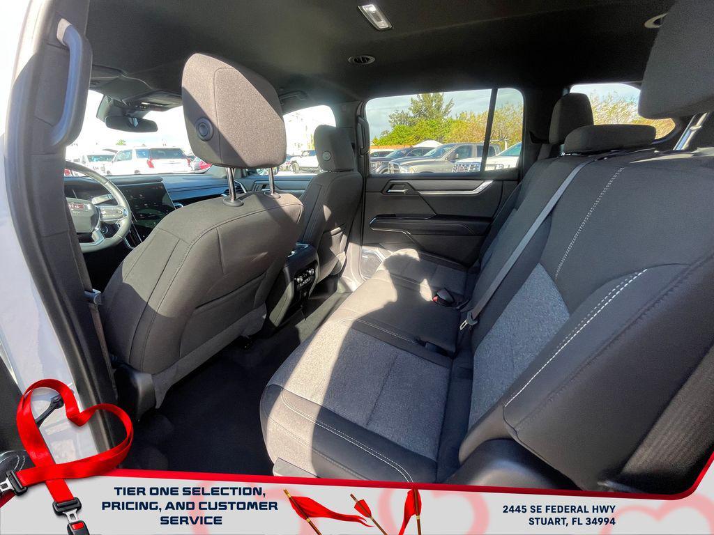 used 2025 GMC Acadia car, priced at $30,799