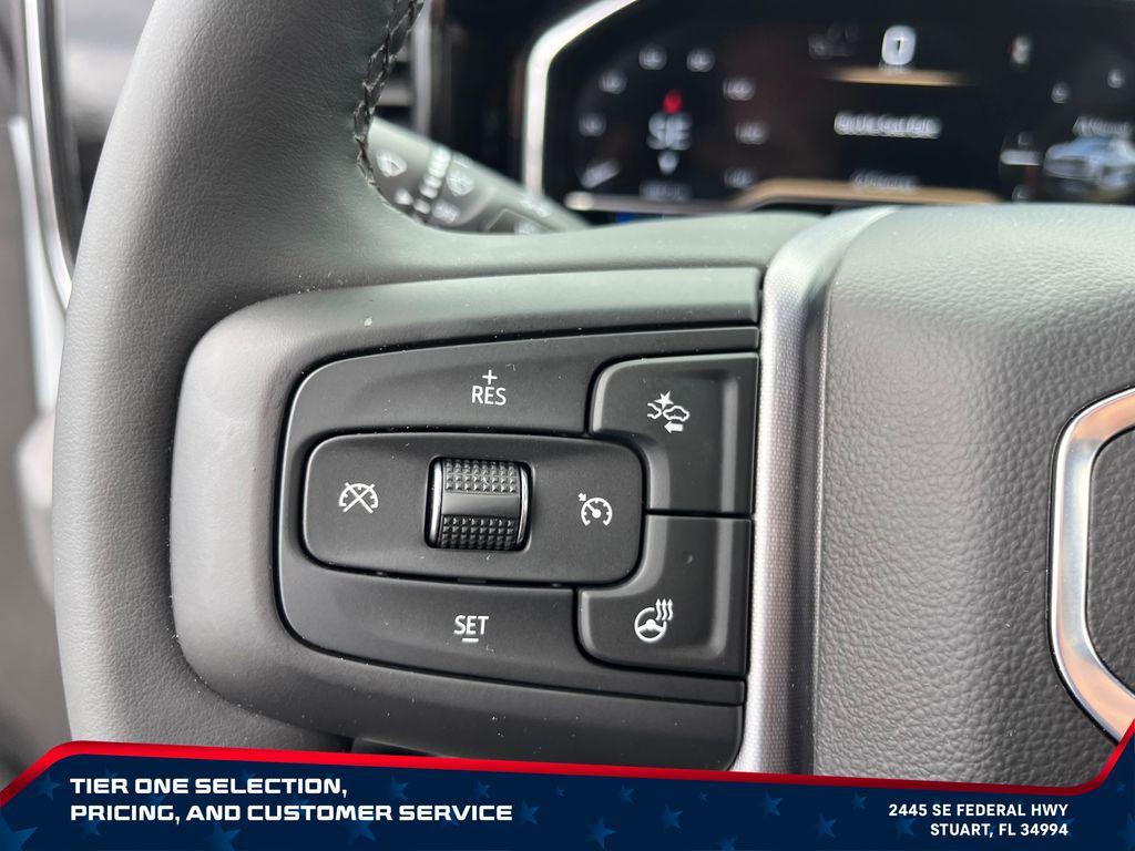 used 2024 GMC Sierra 1500 car, priced at $40,900