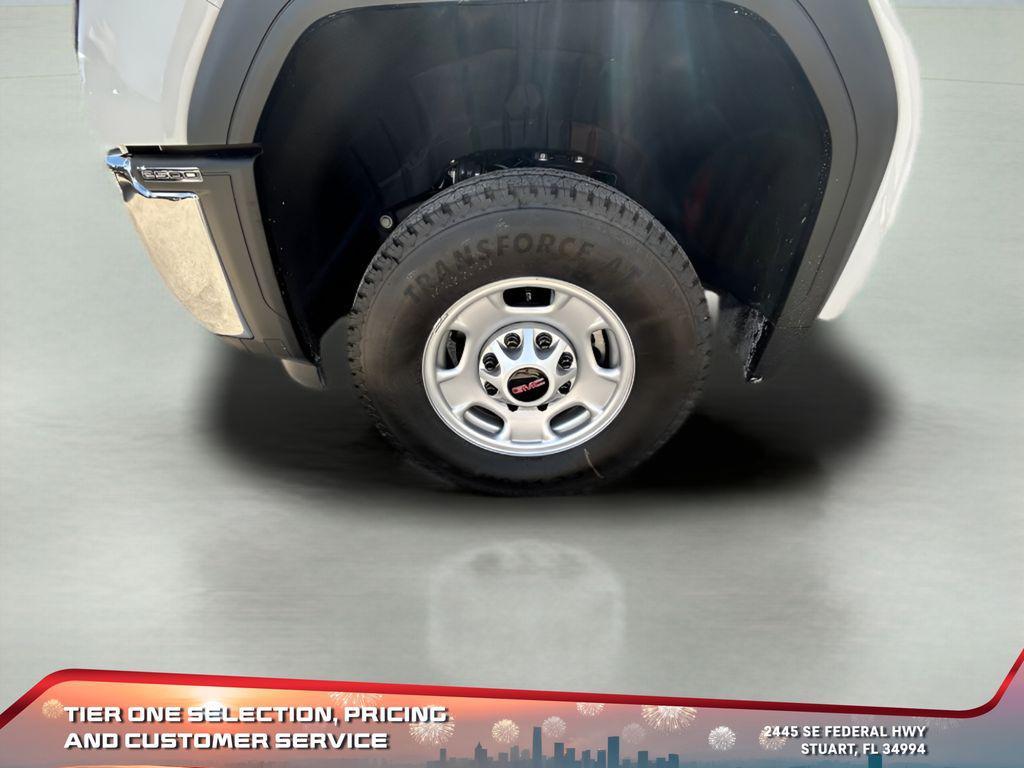 new 2025 GMC Sierra 2500 car, priced at $49,781