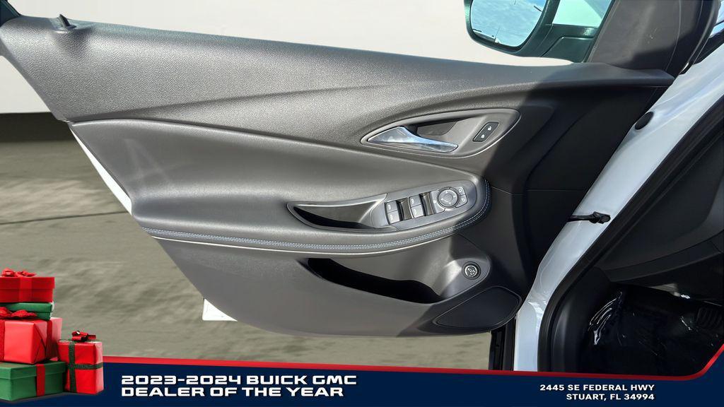 new 2026 Buick Encore GX car, priced at $27,270