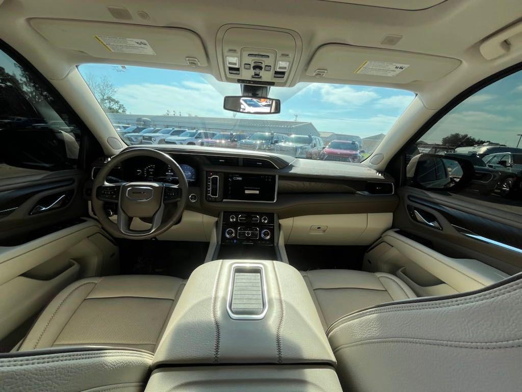 used 2022 GMC Yukon car, priced at $54,699