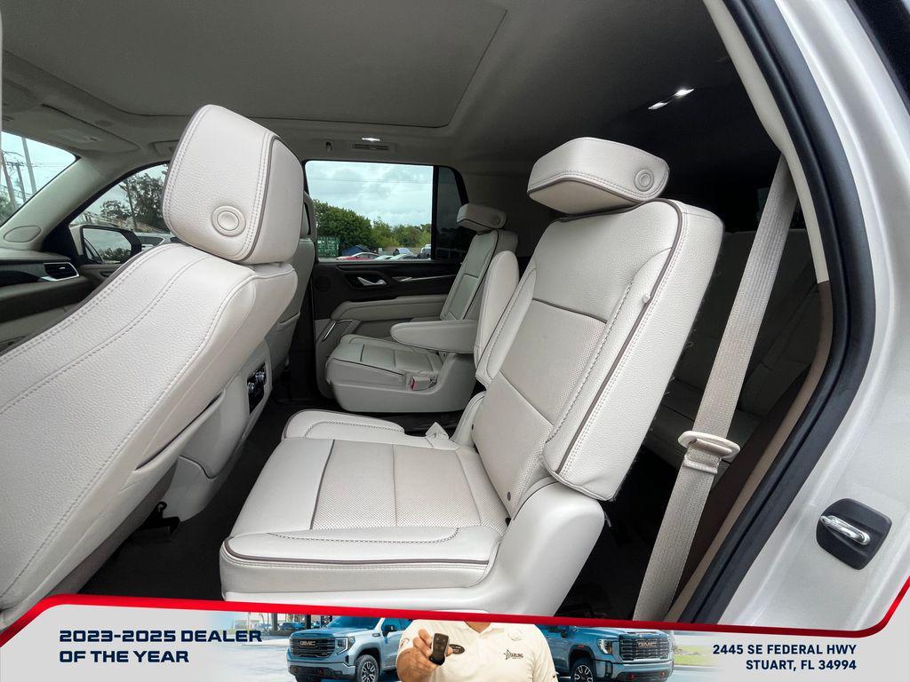 used 2022 GMC Yukon car, priced at $53,900