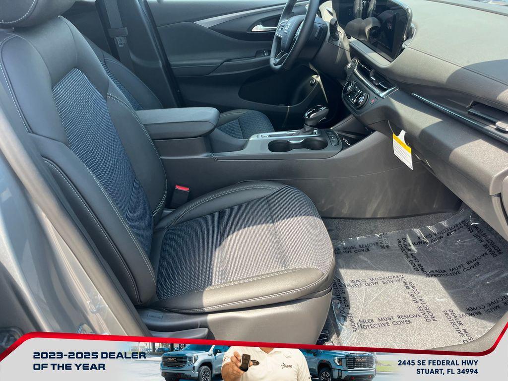 new 2026 Buick Envista car, priced at $27,842