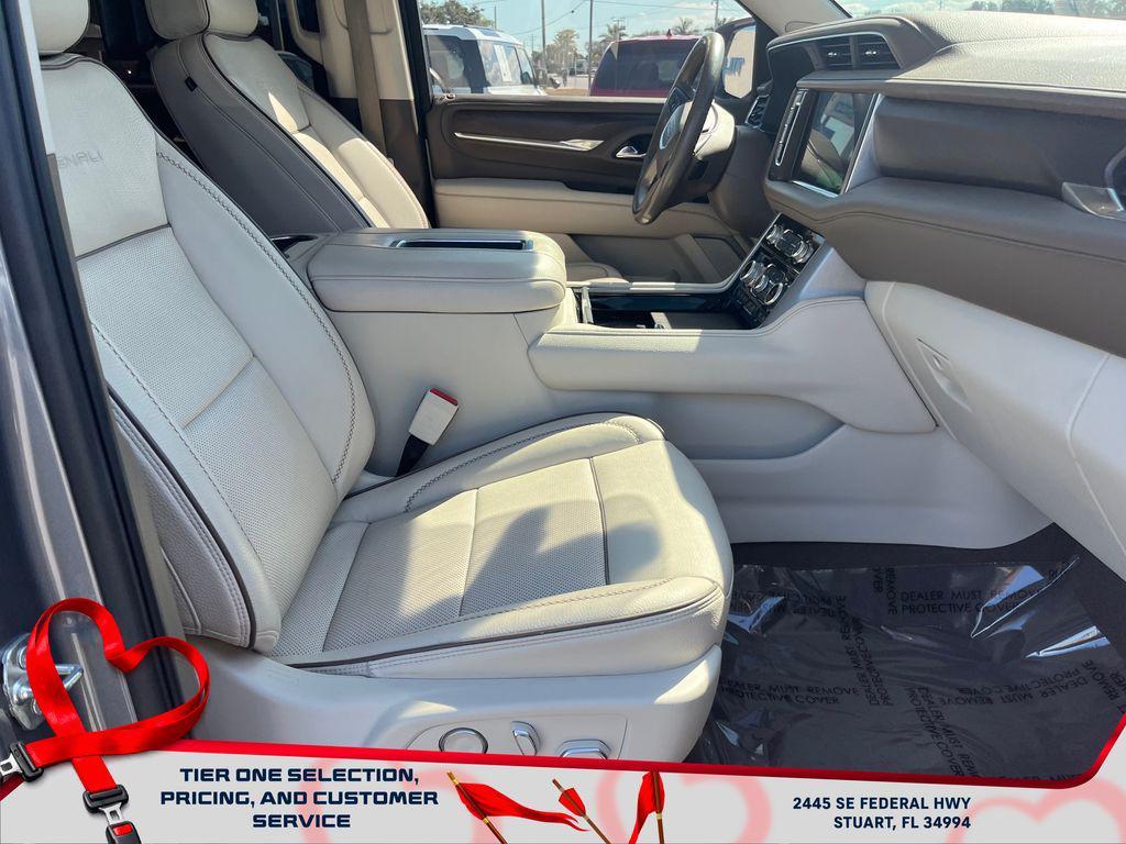 used 2021 GMC Yukon XL car, priced at $47,285