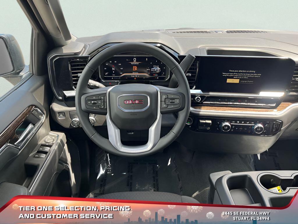 new 2025 GMC Sierra 1500 car, priced at $44,704