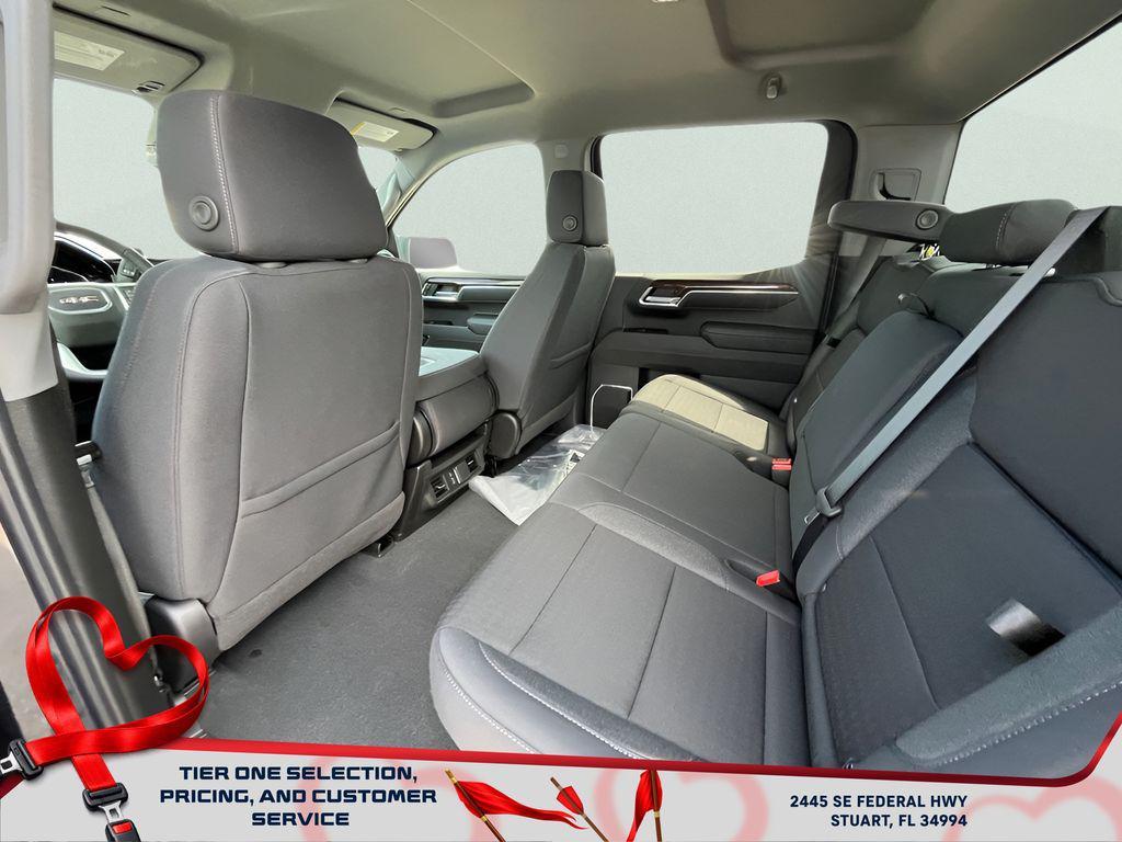 new 2025 GMC Sierra 1500 car, priced at $44,704