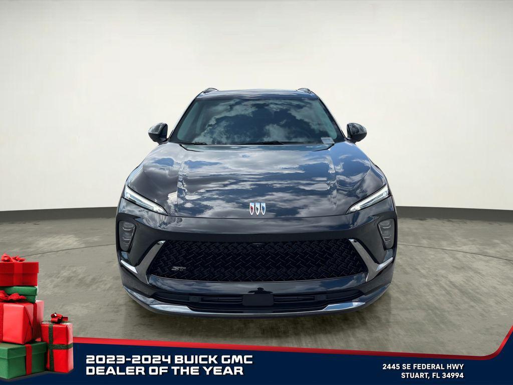 new 2025 Buick Envision car, priced at $37,810