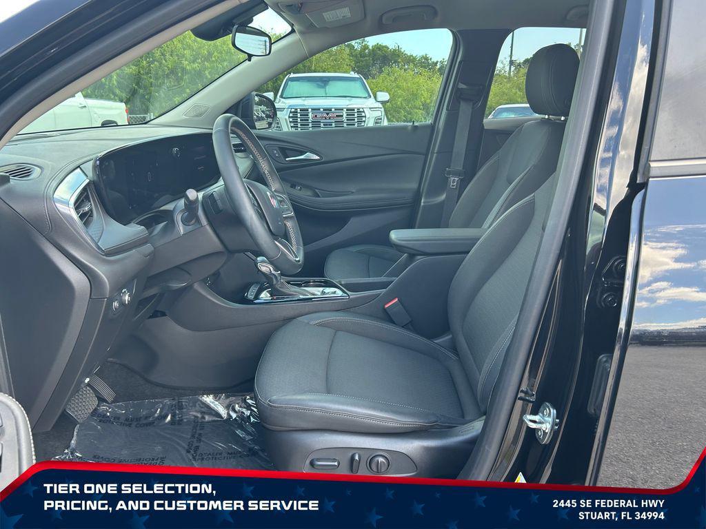 used 2024 Buick Encore GX car, priced at $23,999