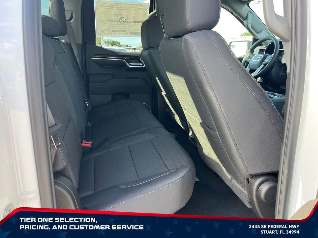 new 2026 GMC Sierra 1500 car, priced at $45,395