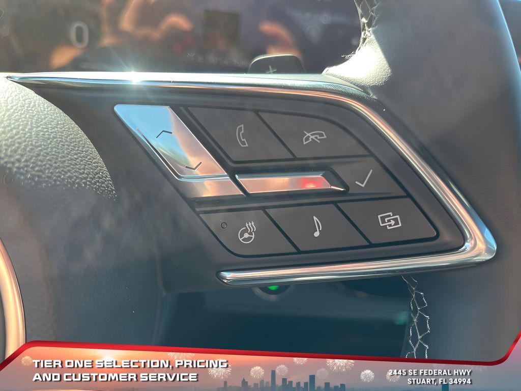 new 2025 Buick Enclave car, priced at $46,285