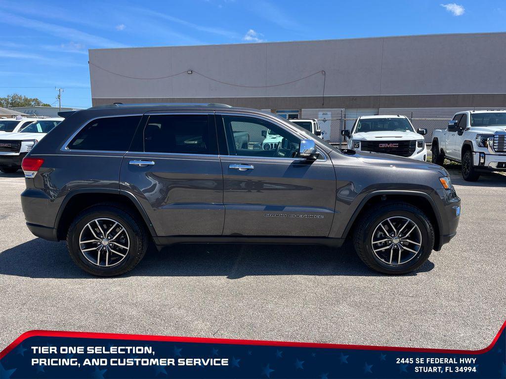 used 2018 Jeep Grand Cherokee car, priced at $16,775