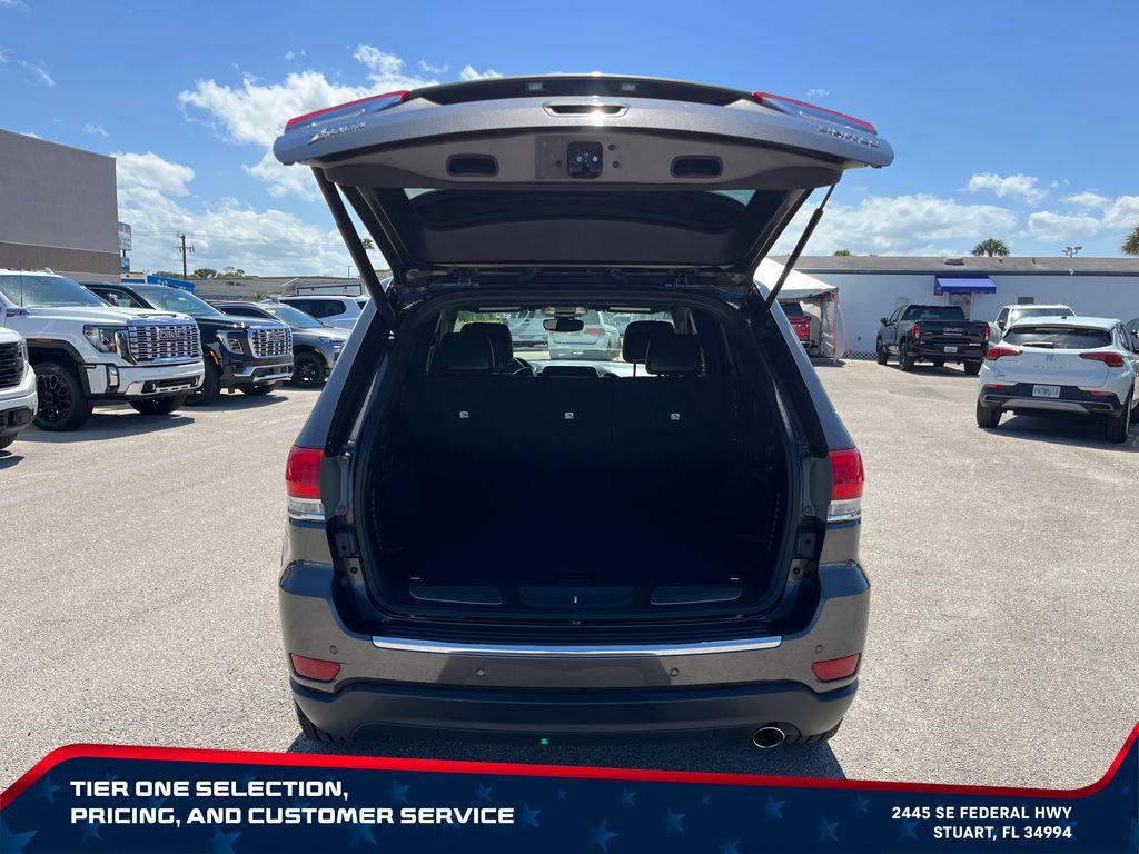 used 2018 Jeep Grand Cherokee car, priced at $16,775