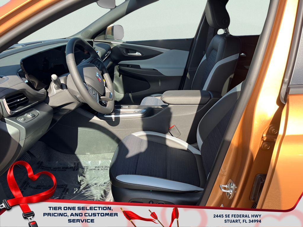 new 2025 Buick Envista car, priced at $24,625